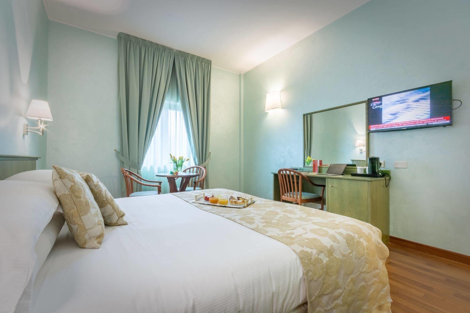 Hotel Santacroce Meeting Sulmona Eksteriør billede